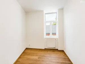 Pronájem bytu 2+kk, Brno, Stavební, 37 m2