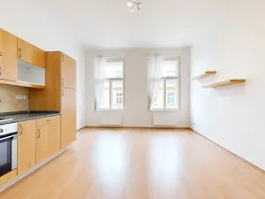 Pronájem bytu 2+kk, Praha - Nusle, Boleslavova, 48 m2