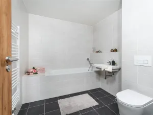 Pronájem bytu 3+kk, Praha, Plzeňská, 100 m2