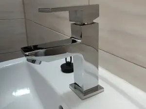 Pronájem bytu 1+kk, Moravské Budějovice, nám. Míru, 24 m2