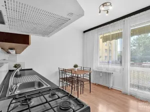 Pronájem bytu 3+1, Hradec Králové, Pod Zámečkem, 79 m2
