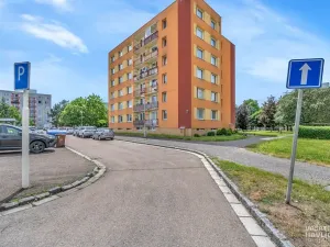 Pronájem bytu 3+1, Hradec Králové, Pod Zámečkem, 79 m2