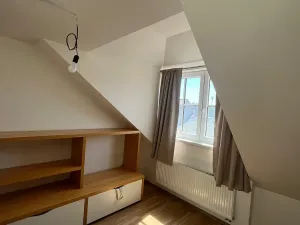 Pronájem bytu 3+kk, Žebrák, Náměstí, 75 m2