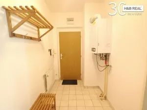 Prodej bytu 2+kk, Bílovice nad Svitavou, Lesní, 42 m2