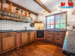 Prodej rodinného domu, Hovorany, 262 m2