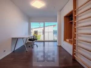 Pronájem bytu 3+kk, Praha - Velká Chuchle, 70 m2