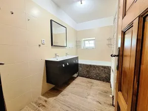 Prodej rodinného domu, Kryry, 500 m2