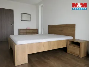 Pronájem bytu 2+kk, Hradec Králové - Třebeš, Pod Svahem, 55 m2