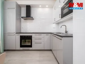 Prodej bytu 2+kk, Praha - Dolní Měcholupy, Honzíkova, 54 m2