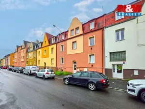 Pronájem bytu 2+1, Karlovy Vary, 1. máje, 55 m2