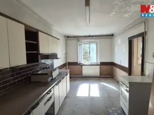 Prodej zemědělské usedlosti, Mikulovice, Hlucholazská, 450 m2