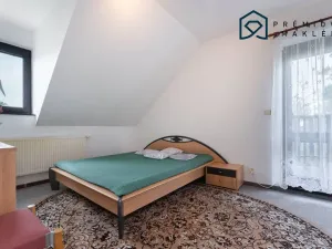 Prodej rodinného domu, Lubenec, Zahradní, 200 m2