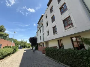 Pronájem bytu 2+kk, Praha - Dejvice, Paťanka, 43 m2