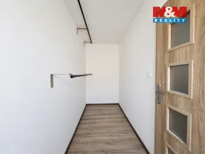 Pronájem bytu 3+1, Kadaň, Obránců míru, 70 m2