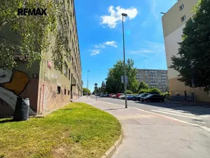 Prodej bytu 3+1, Praha - Vinohrady, Pod Rapidem, 60 m2