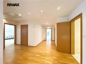 Prodej rodinného domu, Zdiby, U Louže, 275 m2