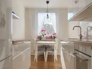 Pronájem bytu 3+1, Praha, Květnového vítězství, 77 m2