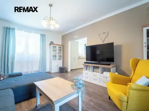 Prodej rodinného domu, Pečky, Pečecká, 140 m2