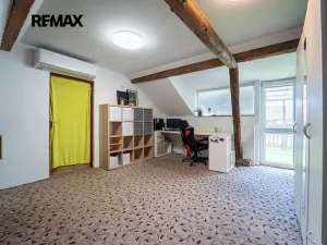 Prodej rodinného domu, Pečky, Pečecká, 140 m2
