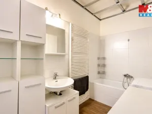 Prodej rodinného domu, Plaňany, Komenského, 92 m2