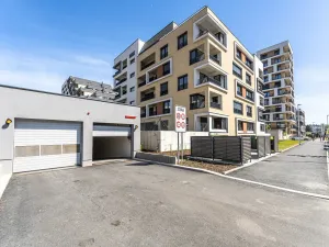 Prodej bytu 1+kk, Praha - Hloubětín, Poděbradská, 33 m2