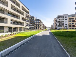 Prodej bytu 1+kk, Praha - Hloubětín, Poděbradská, 33 m2
