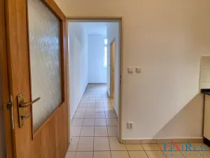 Pronájem bytu 1+1, Praha - Nusle, Bělehradská, 28 m2