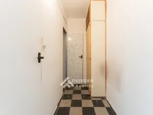 Prodej bytu 3+1, Praha - Prosek, Bílinská, 54 m2