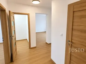 Pronájem bytu 3+kk, Písek, Novodvorská, 72 m2