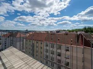 Prodej bytu 3+kk, Praha - Vysočany, Skloněná, 74 m2