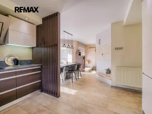 Prodej rodinného domu, Plzeň, Srpnová, 200 m2