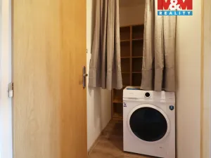 Prodej bytu 1+1, Ústí nad Labem - Severní Terasa, Šrámkova, 34 m2