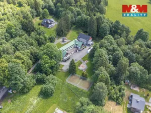 Prodej ubytování, Deštné v Orlických horách, 1200 m2
