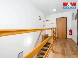 Prodej kanceláře, Hradec Králové - Malšovice, Na Hrázce, 232 m2