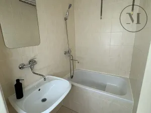 Pronájem bytu 2+kk, České Budějovice, Křižíkova, 40 m2
