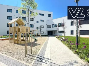 Prodej obchodního prostoru, Šlapanice, Brněnská, 131 m2