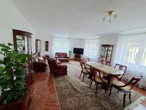 Prodej rodinného domu, Poříčany, U Koupaliště, 200 m2