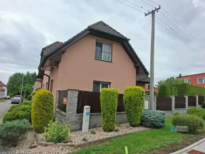 Prodej rodinného domu, Poříčany, U Koupaliště, 200 m2