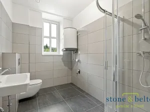 Prodej bytu 1+kk, Vrchlabí, Peklo, 27 m2