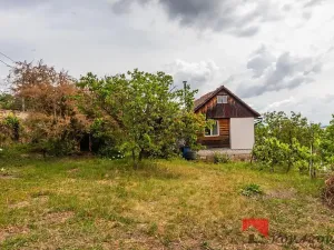 Prodej pozemku pro bydlení, Žalhostice, 2627 m2