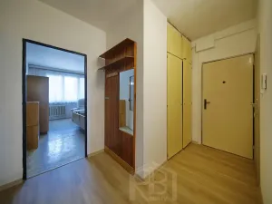 Prodej bytu 2+1, Jindřichův Hradec, sídliště Vajgar, 61 m2