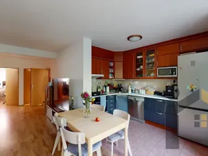 Pronájem rodinného domu, Hostivice, Olivová, 160 m2