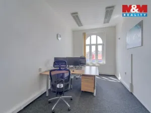 Pronájem kanceláře, Plzeň - Jižní Předměstí, Hálkova, 133 m2