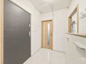 Pronájem bytu 2+1, Vestec, Na Suchých, 50 m2
