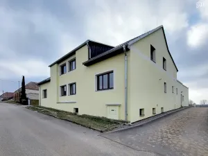 Prodej bytu 3+kk, Hrádek, 112 m2