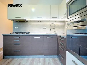 Pronájem bytu 2+1, Plzeň, Sokolovská, 62 m2