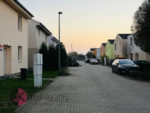 Pronájem rodinného domu, Praha - Uhříněves, Vlárská, 95 m2