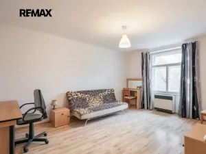Pronájem bytu 1+1, Praha - Libeň, Andrštova, 44 m2