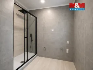 Prodej bytu 2+1, Ústí nad Labem - Bukov, Dukelských hrdinů, 52 m2