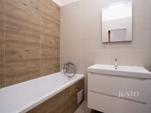 Pronájem bytu 2+kk, Praha - Vinohrady, Americká, 46 m2